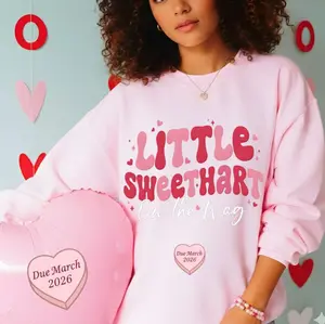 Custom Little Sweetheart on the Way Sweatshirt, Valentines Day Pregnancy Announcement Shirt, Spring Baby Reveal Swetear, Cute Pregnancy Sweat, Pregnancy Gift, Top Womenswear