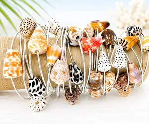 Shell Bangle Bracelet
