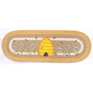 Capitol Importing 68-9-101B 13 x 36 in. Beehive Oval Table Runner