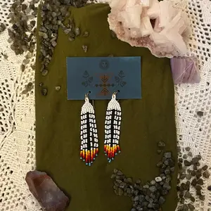 Handwoven Seed Bead Earrings - Glass Bead Feather Design, Elegant and Unique Style, Perfect for Any Occasion
