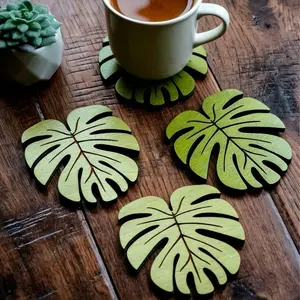 4pcs/6pcs Natural Wooden Coaster Set, Kitchen Coasters, Eco-Friendly Wood Grain Heat Insulation Non-Slip Placemats. Durable tableware accessories, ideal gift choice for Christmas and Thanksgiving holidays.