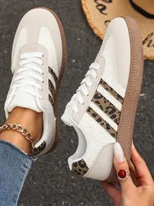 A Pair of Plus Size Women's Fashion New Round Toe Flat Lace-up Leopard Print Comfortable Daily Lightweight Versatile Commuting Casual Trainer Sneaker Shoes