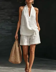 Women's 2-Piece Sleeveless Halter V-Neck Short & Top Suit, Simple Solid Color Slimming Versatile Womenswear for Afternoon Tea, Short Trips, Suits