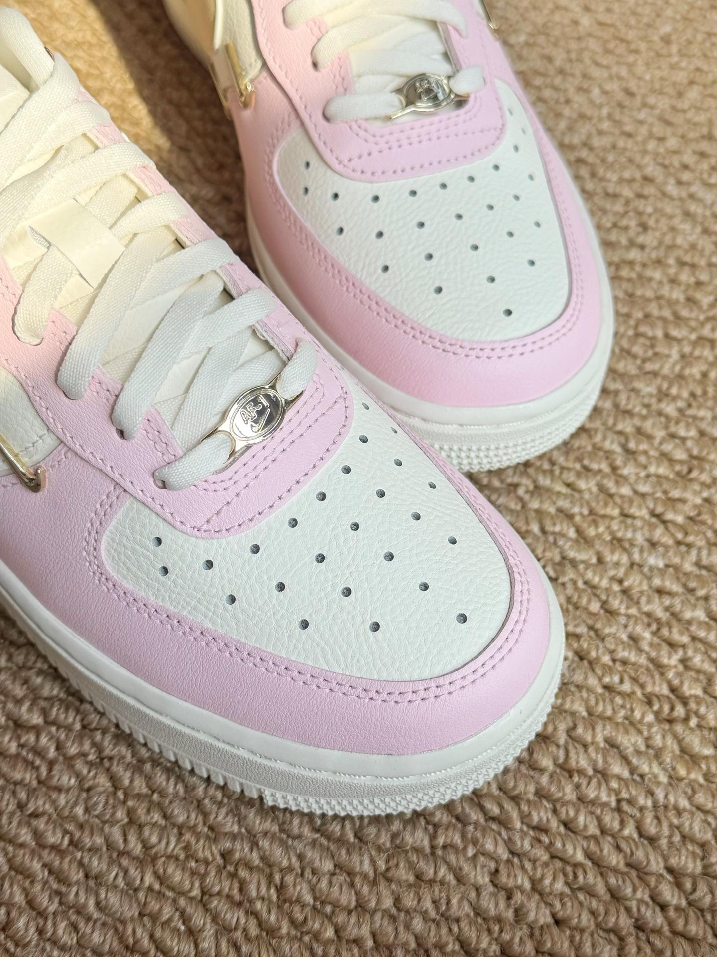 Nike Air Force 1 '07 LX Low-Top Sneakers for Women in Pink and White with Comfort Versatility and Slip-Resistant Durability nike 2000 Sports Shoes Classic flats Footwear Trainer