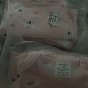 JY.COZY FOR BABY  Newborn Baby Stuff Girl Boy Clothes Onesie for Babies Set 20 Pieces Soft Homewear Comfotable Pajama Cute Outfits Elastic Cotton 5 Bodysuit Romper 5 Pants 5 Hats 5 Mitten Seasonal Wardrobe Essentials OEKO-TEX Certified for Boys Girls Gift