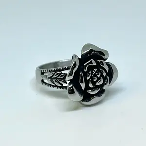 Stainless Steel Rose Ring – Silver-Tone Gothic Floral Band