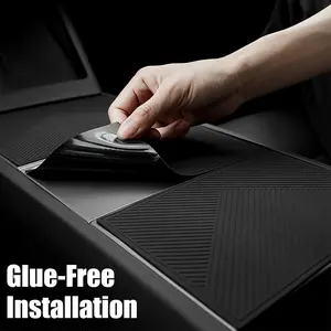 [ Glue-Free Instalation ] For Tesla Model 3 Highland 2024 2025 & Model Y Juniper 2025 Accessories Center Control Panel Silicone Protective Pad, Non-Slip and Wear-Resistant, Protects the Center Control Panel and Increases Aesthetics