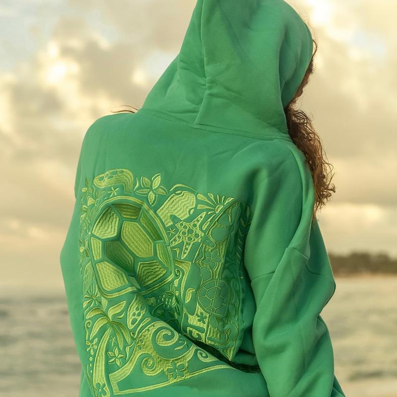 Womens Fashion Embroidered Floral Ocean Pattern Hoodie Long Sleeve Pullover Sweatshirt with Turtle Embroidery Casual Loose Fit Stylish Hoodie Sweatshirt for Everyday Wear