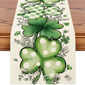 1PC Spring and summer style Polka Dot Shamrock St Patricks Day Ambiance Table Runner, Lucky Clover Holiday Decorative Kitchen Dining Table Decoration for St. Patrick's Day Home Decor