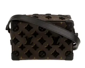 Pre-owned Louis Vuitton Monogram Soft Trunk Crossbody Bag
