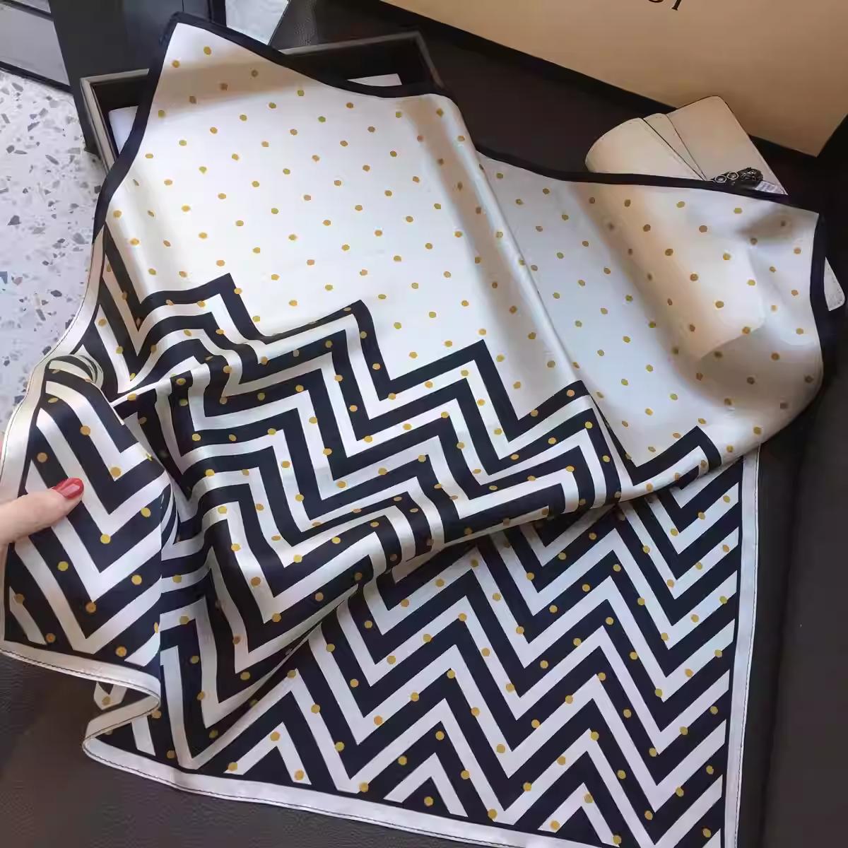 100% Mulberry Silk Women’s Korean Style Ribbed Polka Dot Silk Scarf/Necktie for Spring & Autumn, 53 cm Small Square Silk Scarf