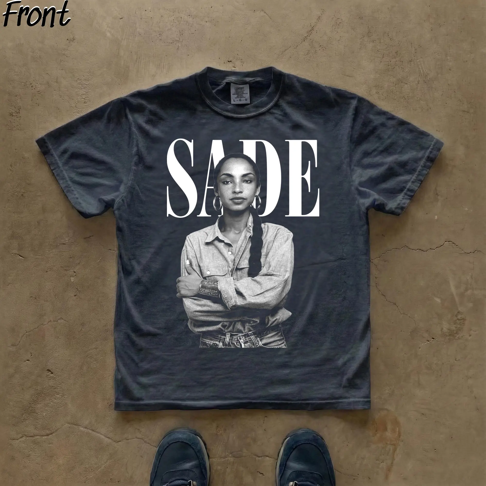 Women's Cute Sade Adu Graphic T-Shirt - Retro 90s R&B Music Merch, Short Sleeve Fitted Cotton Crew Neck Top, Lady, Cold Wash, All Seasons, Basic