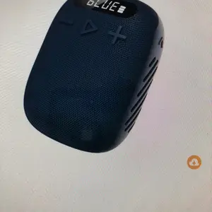 New portable Bluetooth speaker for outdoor sports portable clip on speaker WIND3S for universal cell phone and Bluetooth device