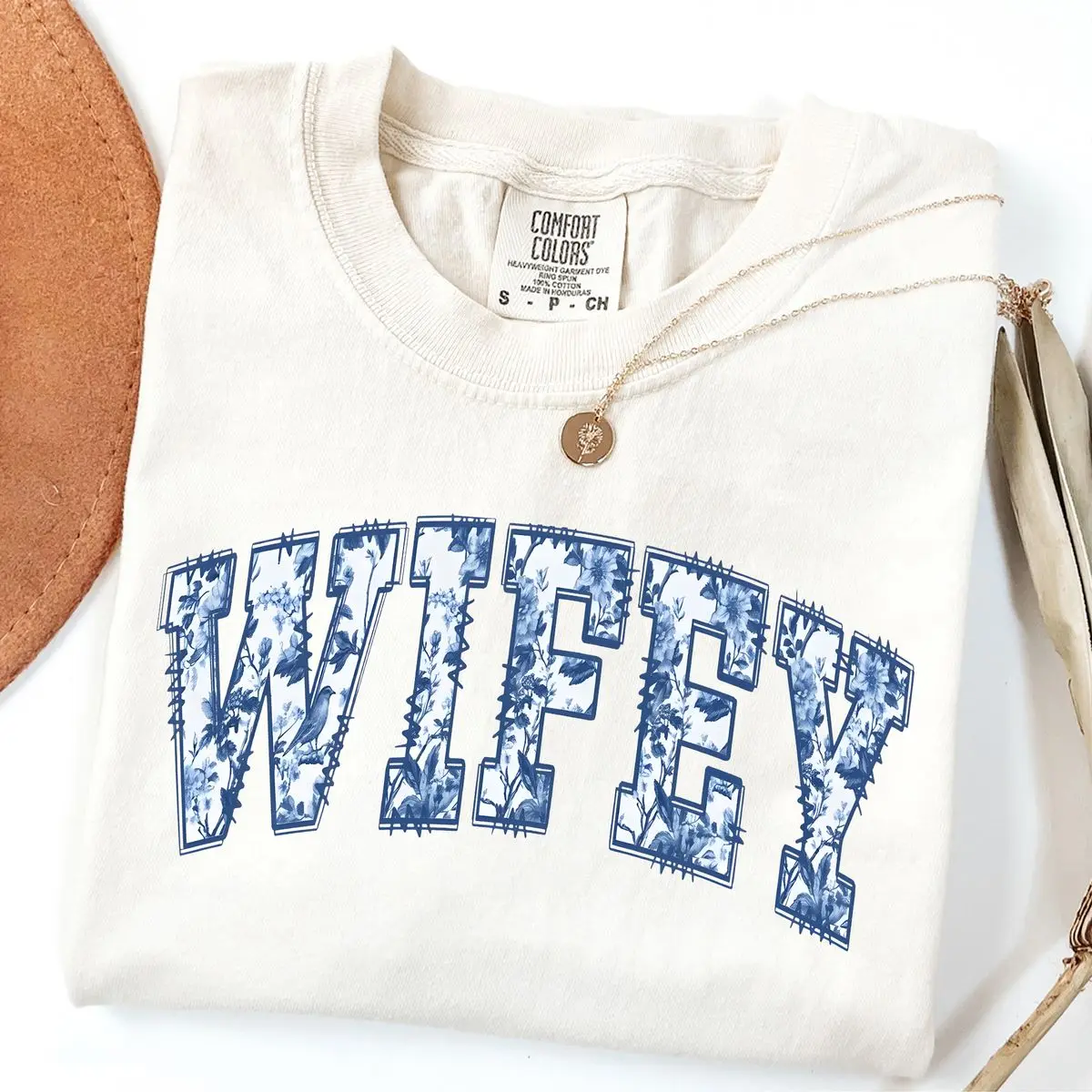 Toile De Jouy Wifey T Shirt | Elegant Vintage Floral Toile Pattern With Delicate Wifey Lettering And Romantic Bridal Details | Trendy Graphic Gift Cotton Soft Chic Dreamy Newlywed Aesthetic | Unisex Casual Graphic T Shirt