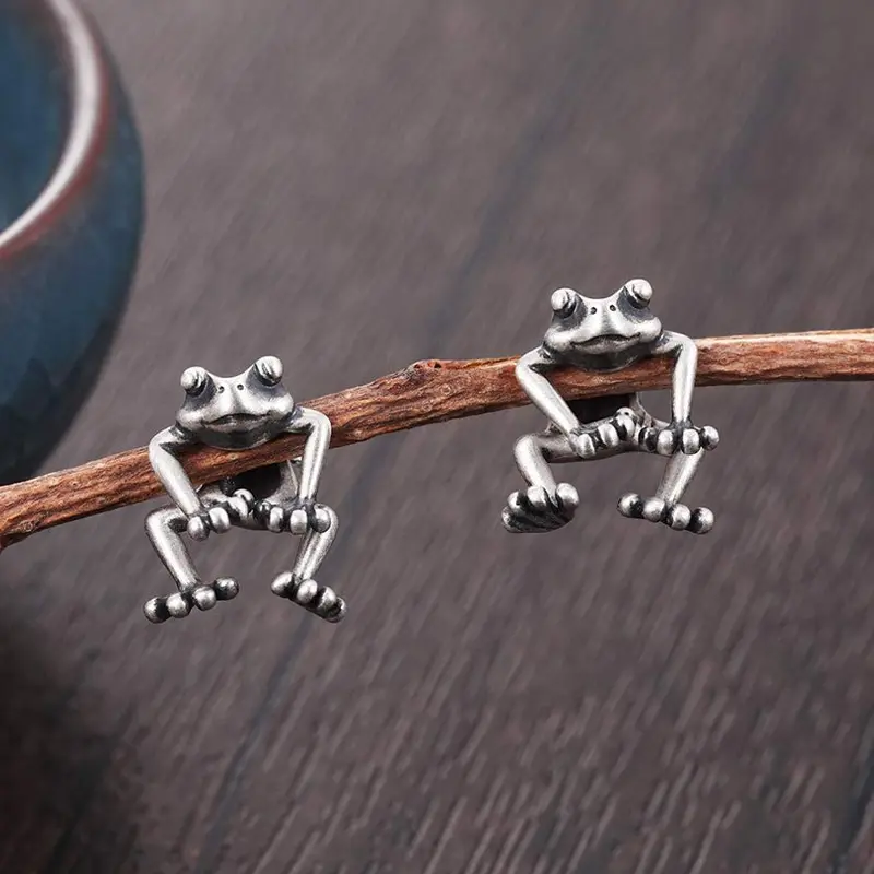 Cute Frog Stud Earrings