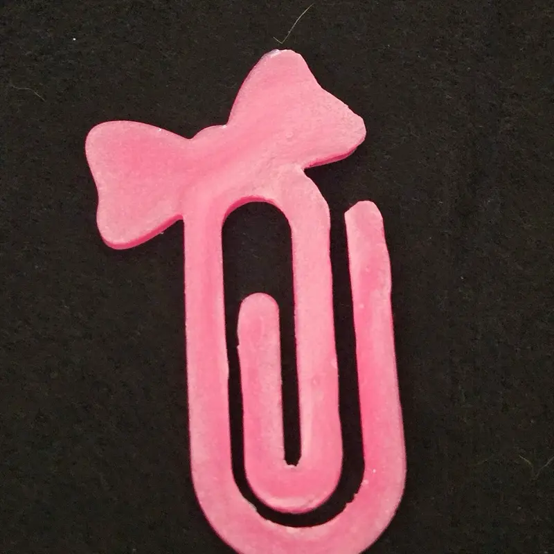 Big bow paperclip Big bow paperclip
