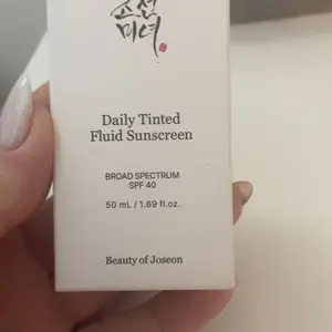 Product Review of [Beauty of Joseon Official] Daily Tinted Fluid Sunscreen 50ml Spf Facial from Y**s l**z