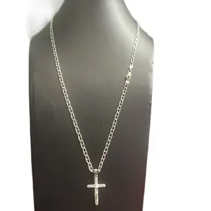 Plata Ley 925 with Rhodium Plated Cross Necklace to Avoid PH Problem