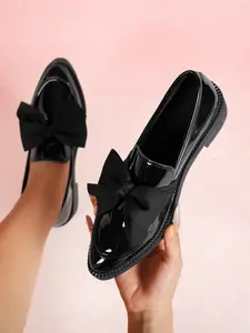 Women's Multifunctional Round Toe Casual Bow Decor Low Heel Slip-On Loafers, Elegant Vintage Design, All Seasons, Formal Occasions