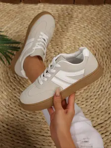 Women's low-cut training sneakers, a casual and fashionable shoe option for daily wear and outdoor activities, specially designed for comfort, minimalist and retro styles for everyday outings or casual commuting, Trendy Walking Sneaker
