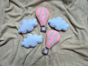 Handmade air balloon & cloud garland - Nursery decor - kids room decor