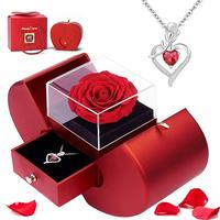 Apple Gift Box - Red Diamond