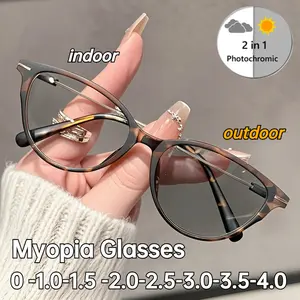 Unisex New Cat's Eye Photochromic Myopia Glasses Fashionable HD Anti-blue Light Eye Protection Myopia Glasses 0 TO -4.0