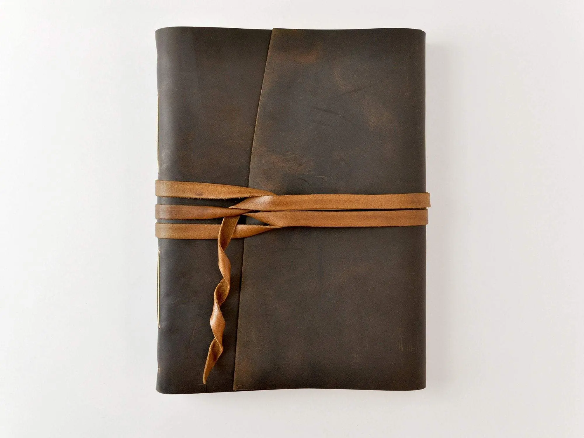 Mount Everest Extra Large Leather Sketchbook