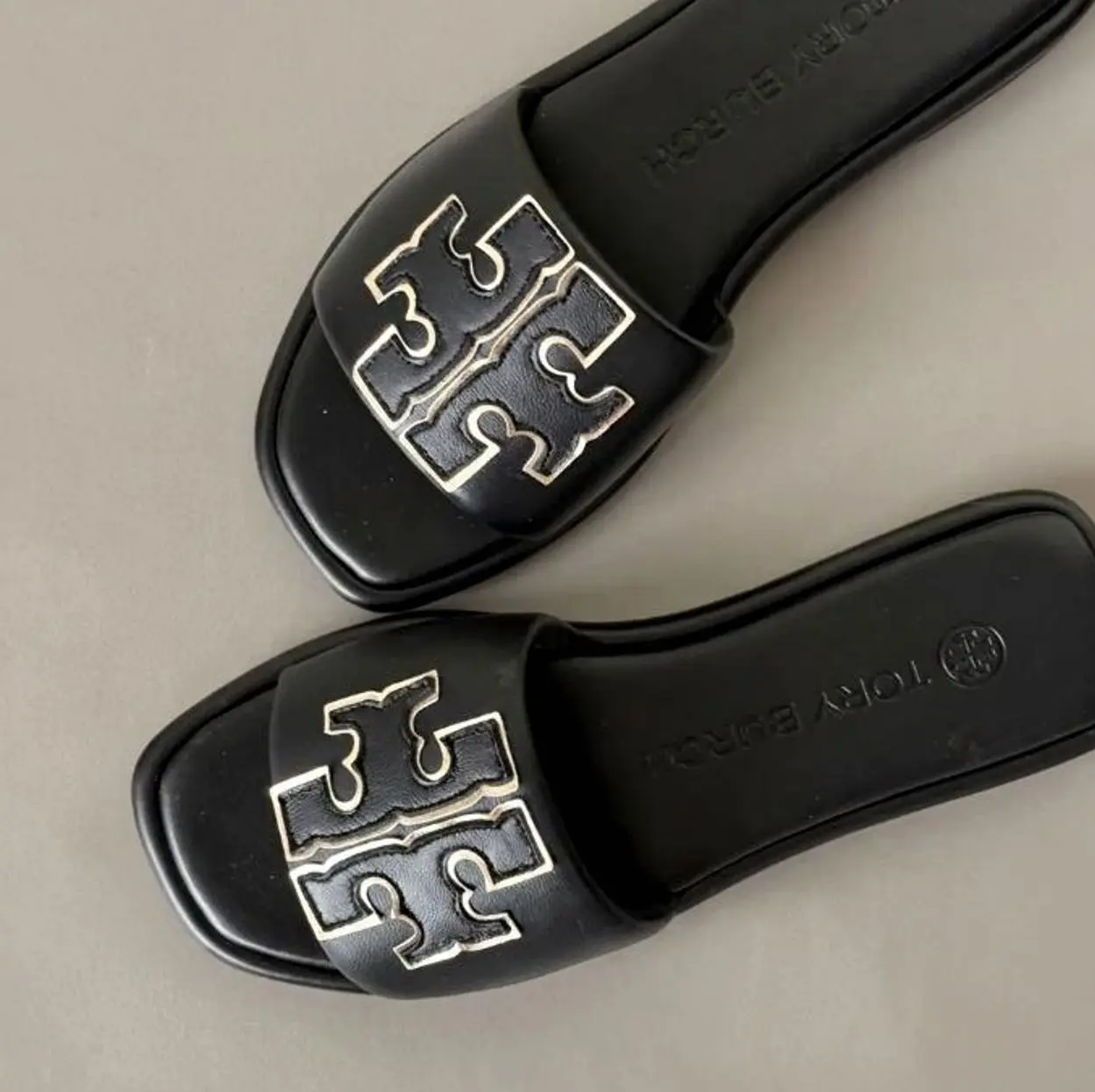Women's Designer Slide Sandals Comfortable Flat Summer Beach Slides