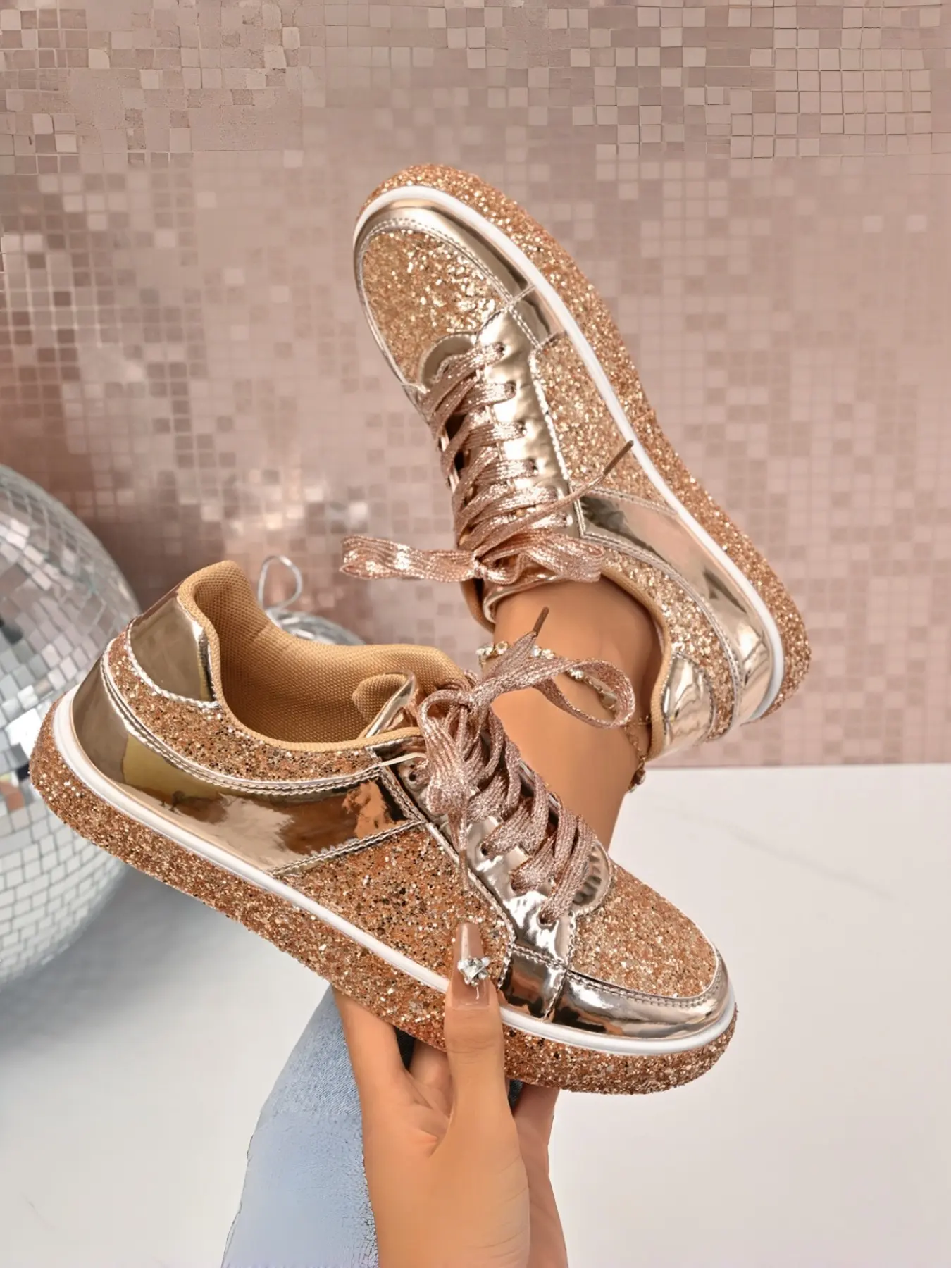 Women's Glitter Finish Metal Effect Casual Trainer Sneakers, Low Top Lace-Up Design, Sparkling Versatile Party Date Shoes, All Seasons PU Upper Material Rubber Sole