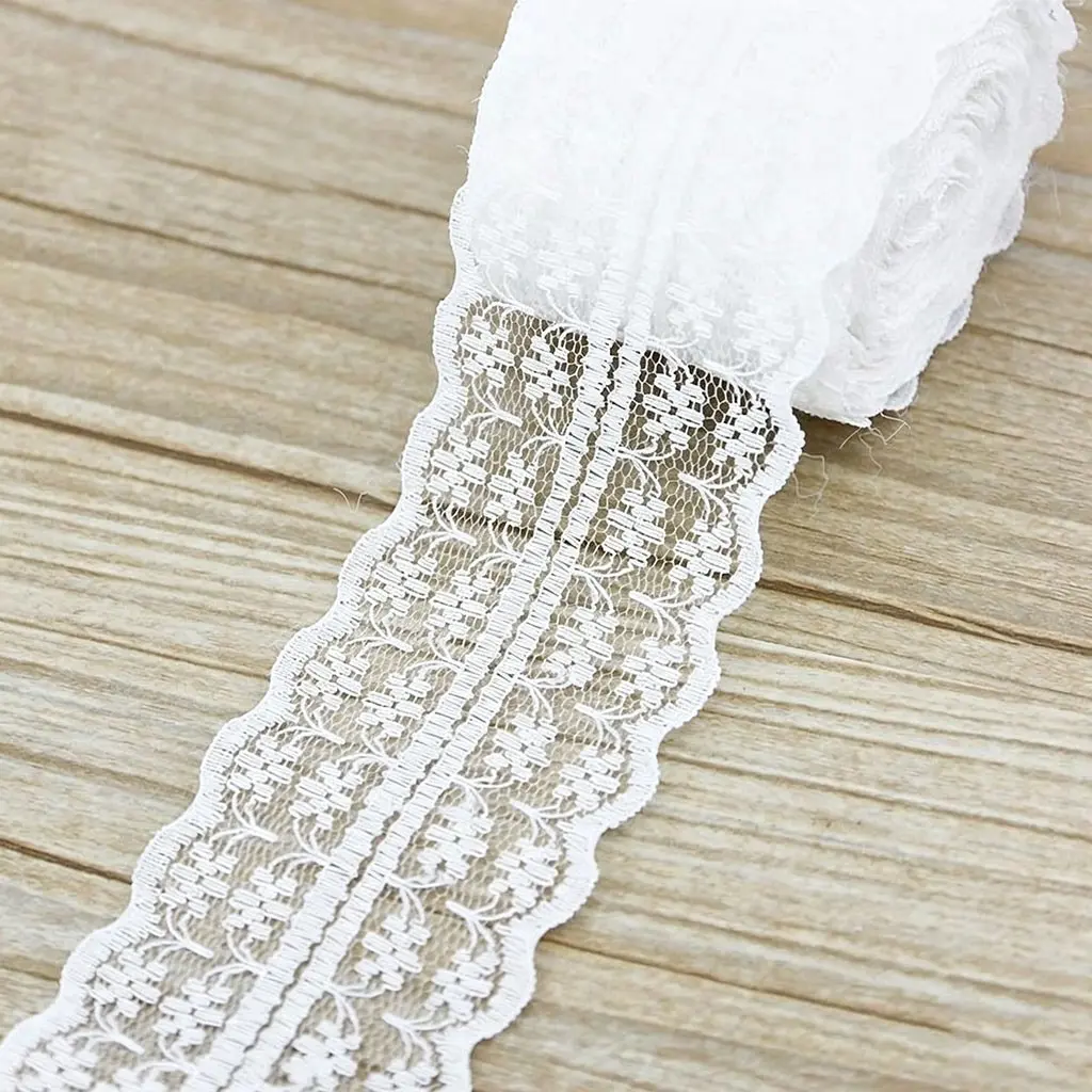 4.5m Roll 45mm Boho Lace Trim Decorative Ribbon, Lace Detailing, Ideal for DIY Crafts and Decor, Sewing Accessories, Perfect for Home Tablecloths and Curtains, Floral Lace Decoration