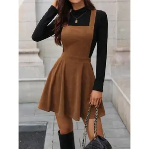 Women’s strappy A-line skirt dress in a retro sweet style, featuring a high waist, suitable for autumn and winter and ideal for everyday outdoor wear.