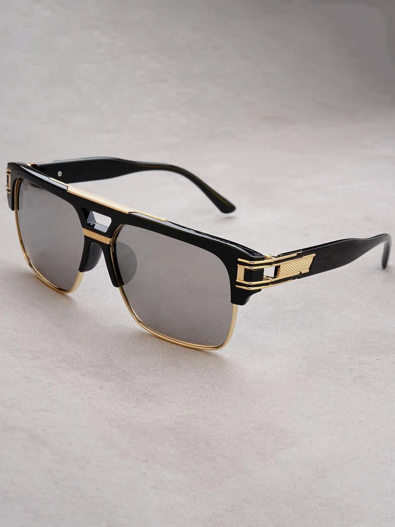 Unisex Vintage Trendy Sunglasses, Retro Casual Sunglasses for Everyday Use, Fashion Accessories for Outdoor Activities, High Quality Sunglasses, Trendy Street Style Shades, Styling Sunglasses, Trendy Streetwear Sunglasses
