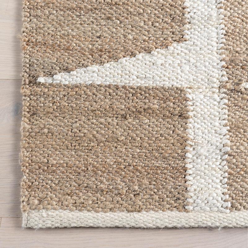 Esti Geometric Jute Area Rug