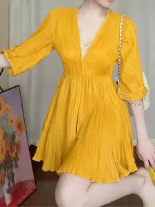Elegant Chic V Neck Plain Color Dress, Textured Pleated Hem, Spring Summer Women's Fashion, Bohemian Casual Trendy A-Line Long Sleeve Dress, Womenswear