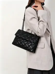 2026 New European Style Chain Messenger Bag, Plaid PU Material, Large Capacity, All Seasons, Perfect for Commuting and Daily Use