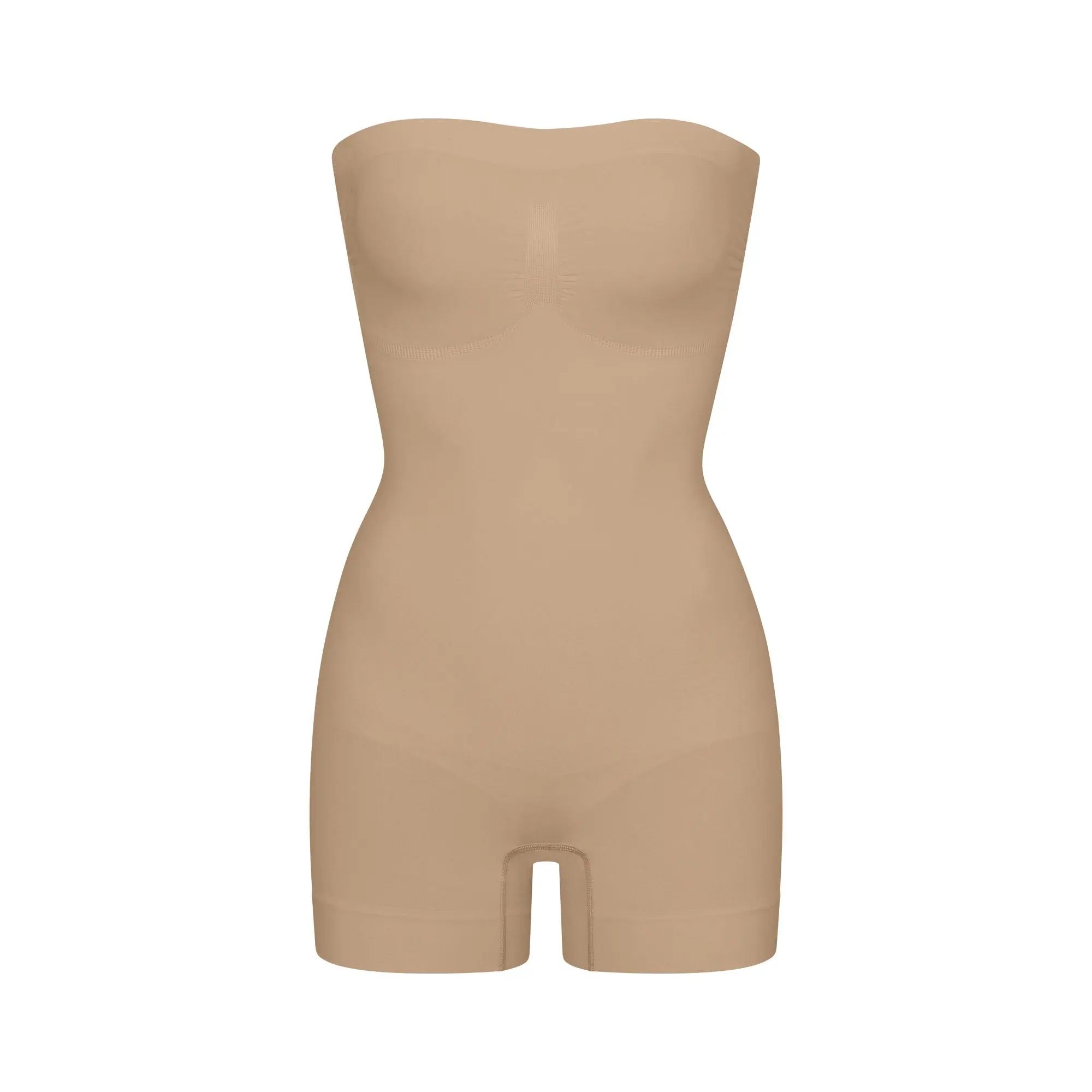 SKIMS SEAMLESS SCULPT STRAPLESS SHORTIE BODYSUIT SKIMS SEAMLESS SCULPT STRAPLESS SHORTIE BODYSUIT
