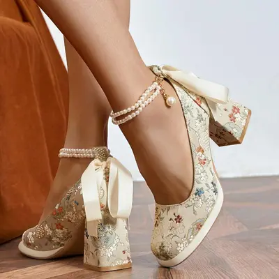 Funky Chunky Heel TikTok Shop