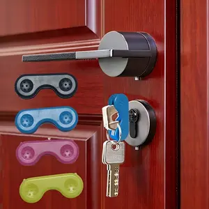 Key Rotation Aid Tool, Easy Grip Design, Vibrant Color Keychain, Suitable for Rheumatism & Disease Patients, Multiple Colors Available