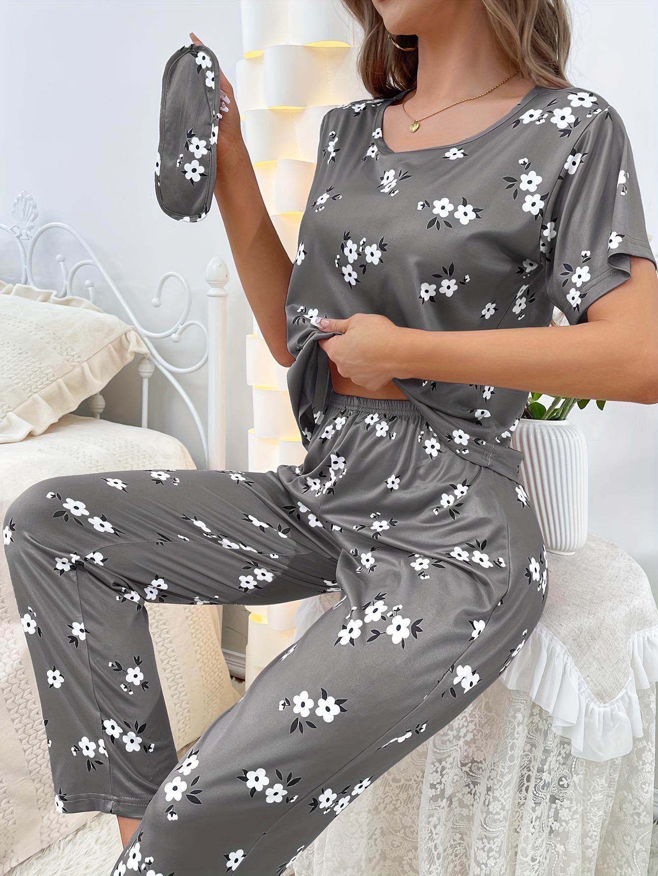 Womens Summer Sleepwear Set - Printed Round Neck Short Sleeve Top and Pants - Comfortable Home Pajama Two-Piece