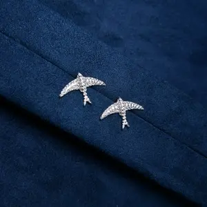 Aretes de golondrinas con CZ 925