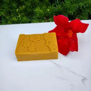 turmeric & carrots cleanser soap reduced acne dark spot eczema and glow skin tone