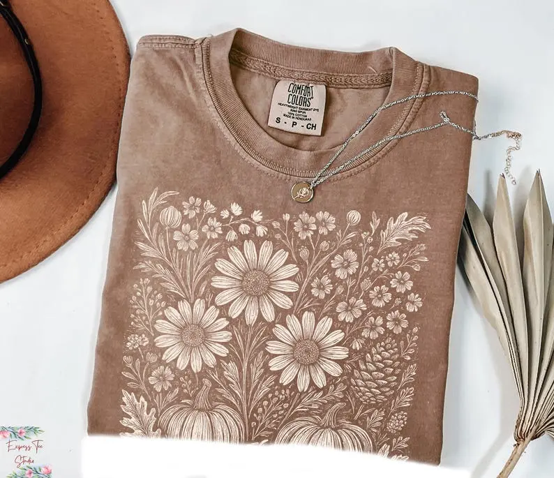 Comfort Colors Boho Fall Floral Shirt, Retro Fall Tshirt, Autumn Vibes Shirt, Pumpkin Season Graphic Tee, Vintage Fall Pumpkin T-shirt