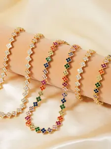 Sparkling Four Leaf Flower Link Bracelet, Silver Color Cz Rhinestone Design, Elegant Jewelry Accessory for Women