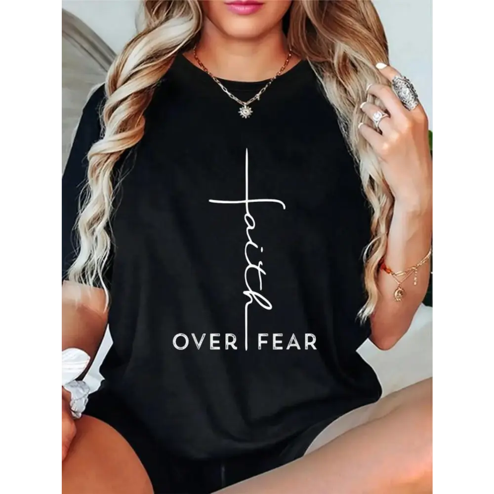 Faith Over Fear T-Shirt Cool Christian Gift For Women Men Round Neck Short Sleeve T-Shirt Women'S Men'S Graphic Tee Casual Tops T-Shirt For Men And Women