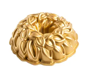 Nordic Ware Laurel Wreath Bundt Pan