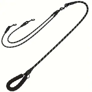 1 piece of dual-dog leash with a 360° anti-twist design, comfortable shock-absorbing, reflective leash suitable for walking and training two dogs simultaneously.