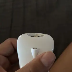 Product Review of Akunbem Electric Shaver for Women Best Electric Razor for Womens Bikini Legs Underarm Public Hairs Rechargeable Trimmer with Detachable Head Cordless Wet Dry Use Precise Safe Christmas Gift New Year Gift Shaving Waterproof from T**👽