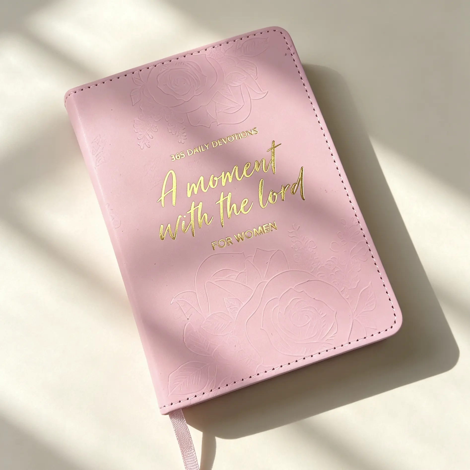 Gift Idea A Moment with the Lord for WoMen, 365 Days Devotional Journal, Portable Daily Reflections NoteBook, Perfect Gift for Holidays Birthdays Christmas New Year, Self Improvement Journal,1 Minute with God