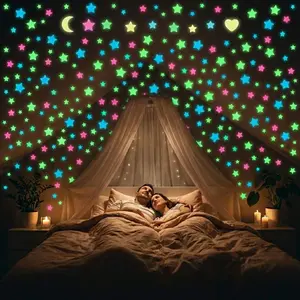 100 200 300 Glow in the Dark Heart Stickers Luminous Fluorescent Reusable Plastic Wall Stickers Ceiling Heart Decals Romantic Bedroom Wall Decor Kids Room Nursery Night Light Home Decor Mixed Color